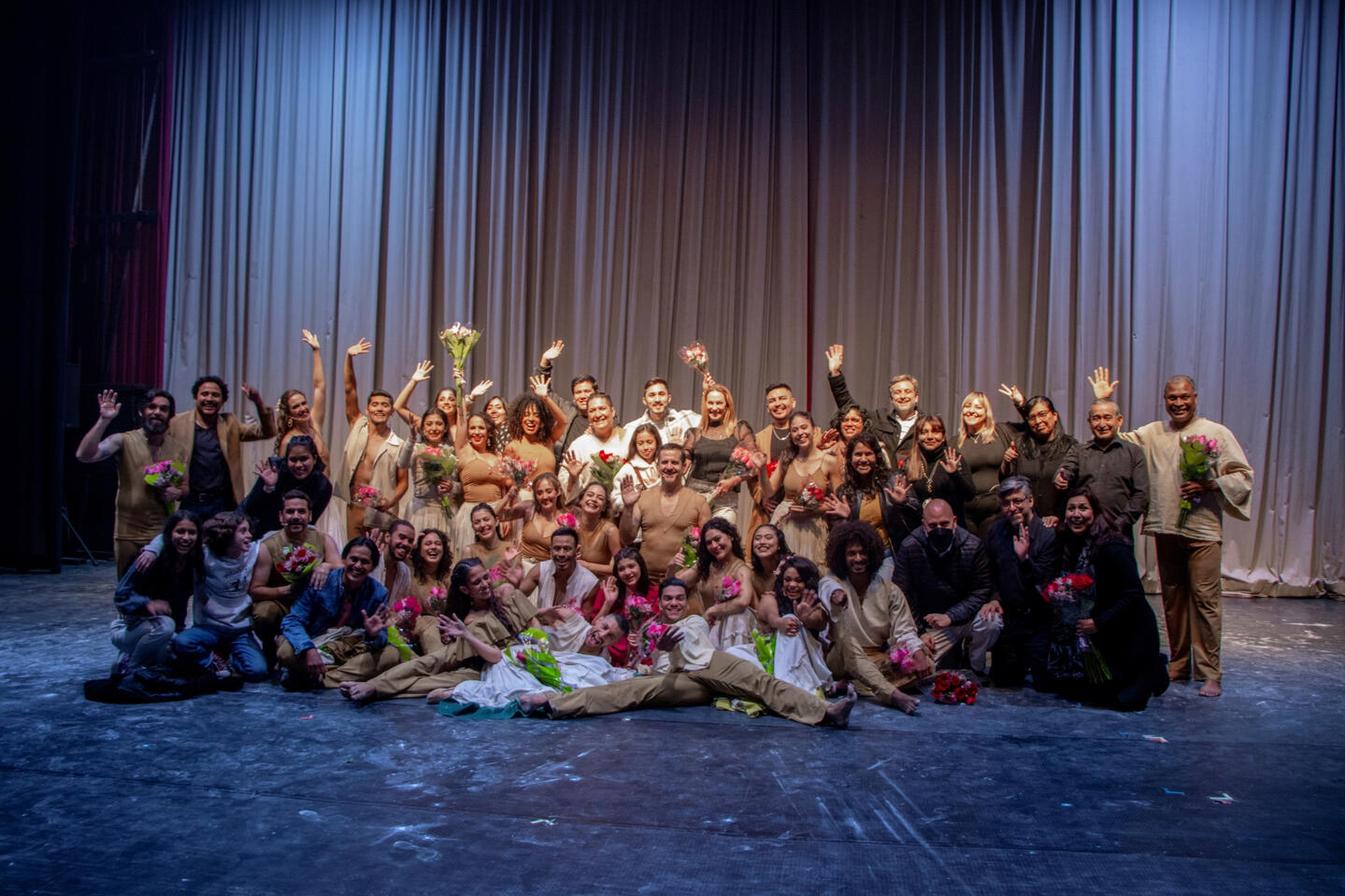 Todos Vuelven Imagen Oficial - Cierre de Temporada